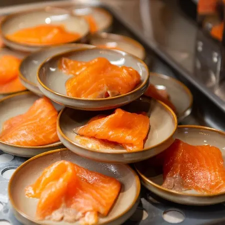 Отель Mercure Ан-сюр-Лес