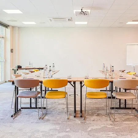 Mercure 4* Ан-сюр-Лес