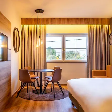 Отель Mercure 4*