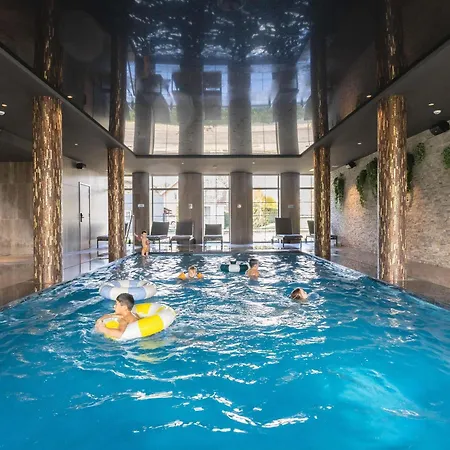 Mercure Hotel 4*